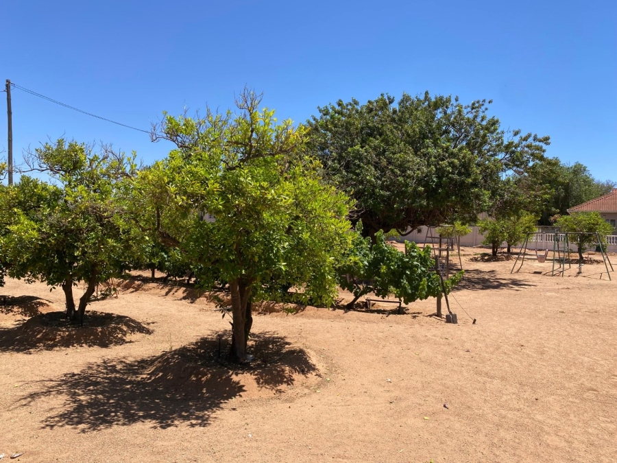 3 Bedroom Property for Sale in Vanrhynsdorp Western Cape